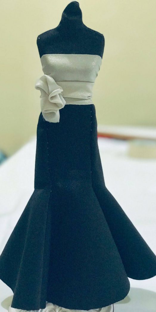 TENDENCIAS Y COLORES DE MODA